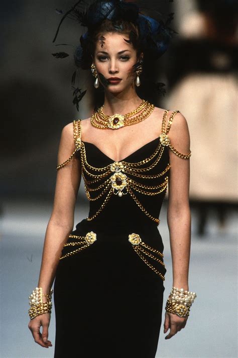 chanel dress christy turlington|chanel couture show 1992.